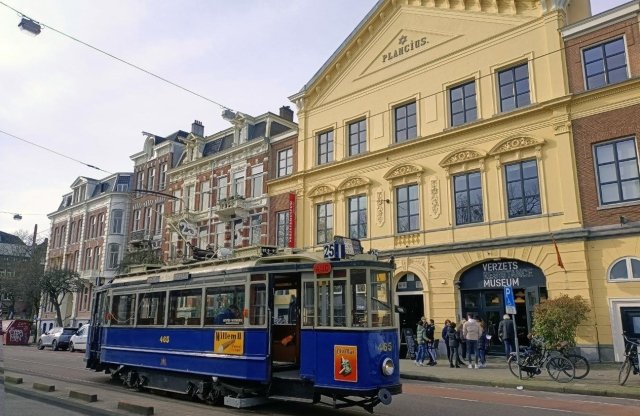 Historische rondrit met de Verzetstram 2025