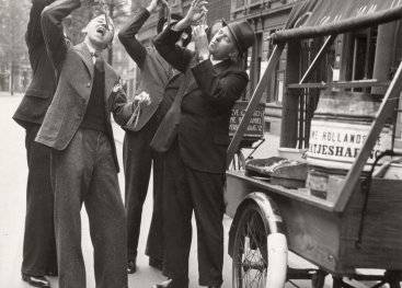 Haringkar in Rotterdam, 1937