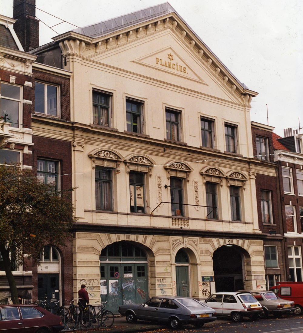 The somewhat dilapidated Plancius building in the 1990s
