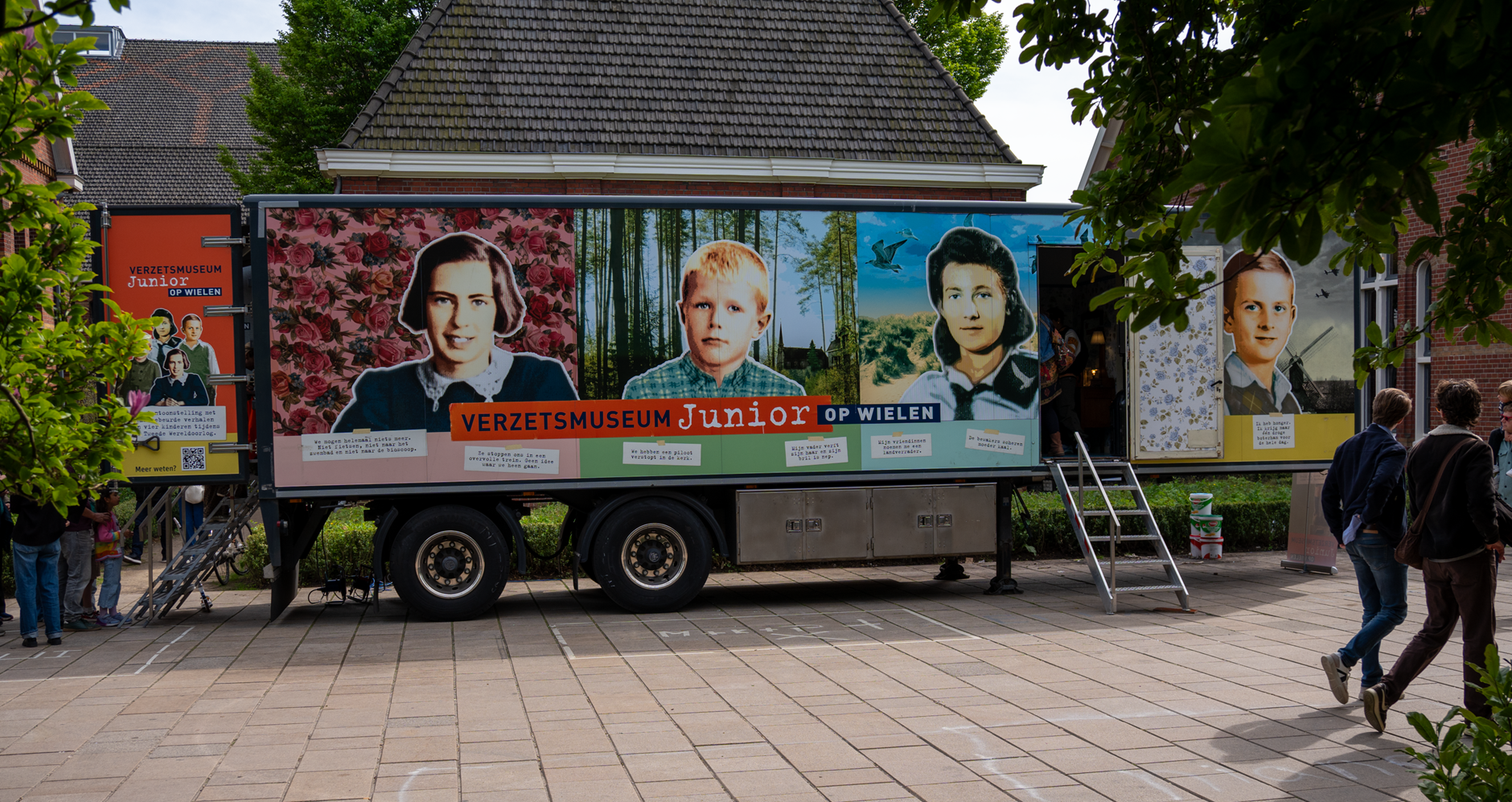 Een vrachtwagentrailer omgebouwd tot kindermuseum.